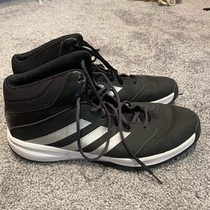 Adidas Mens size 13 Basketball shoes